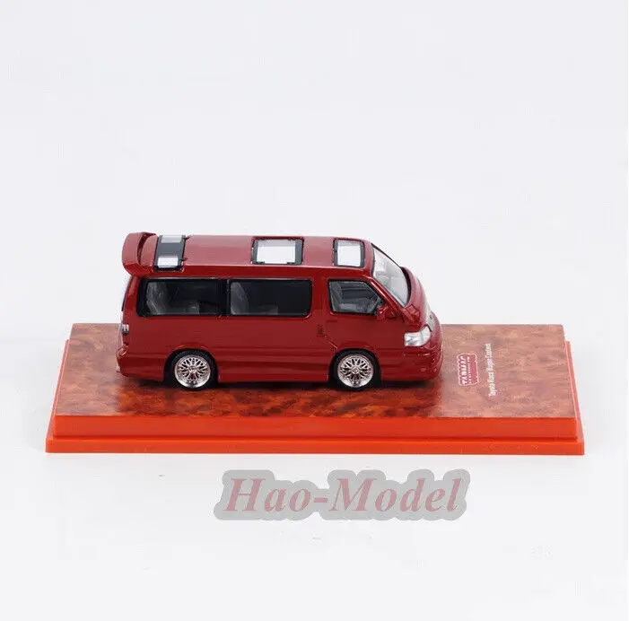 Tarmac Works 1/64 dla Toyota Hiace Wagon Model samochodu aluminiowe zabawki symulacyjne samochodu chłopcy prezenty urodzinowe Hobby wyświetlacz ozdoby czerwony