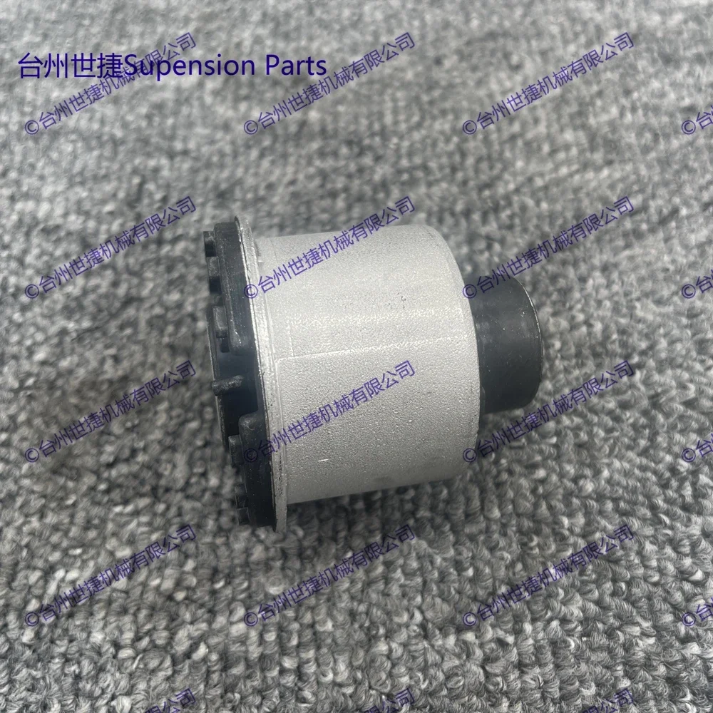 Suspension Control Arm Bushing Front Upper 4633333900 For MERCEDES-BENZ G-CLASS (W463) G500 G63 G350 G400