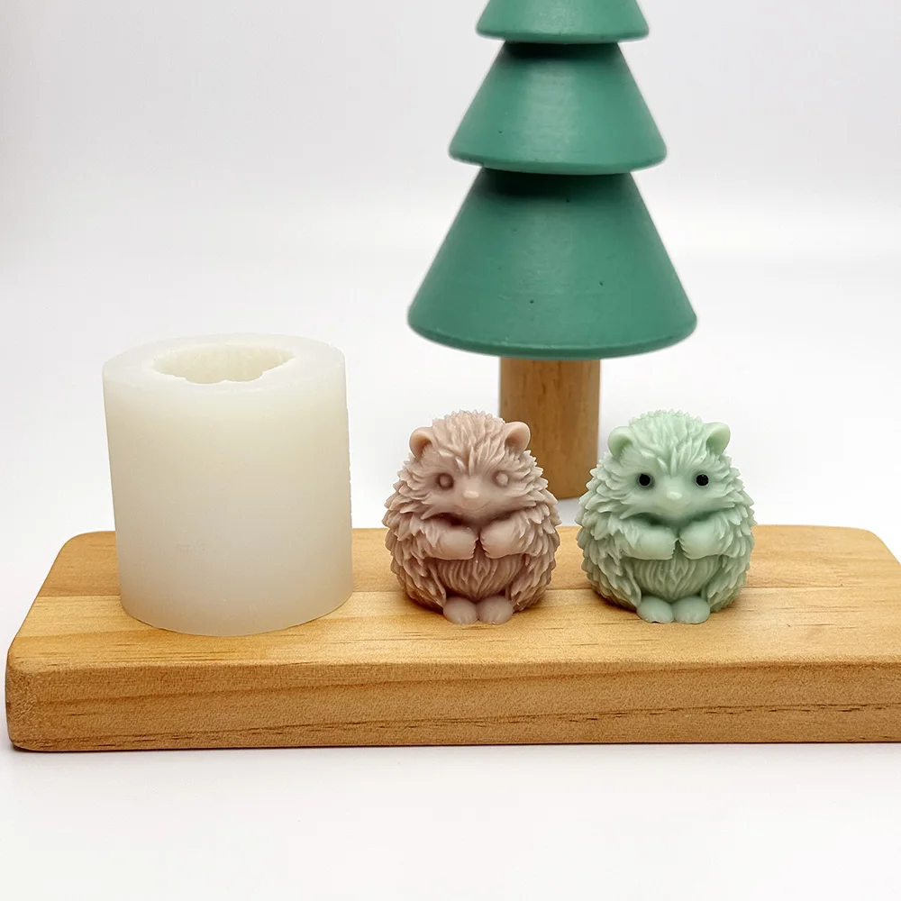 Smile Hedgehog Scent Candle Silicone Molds Relief Animal Gypsum Pillar Making Tool DIY  Clay Resin Mold Home Decor