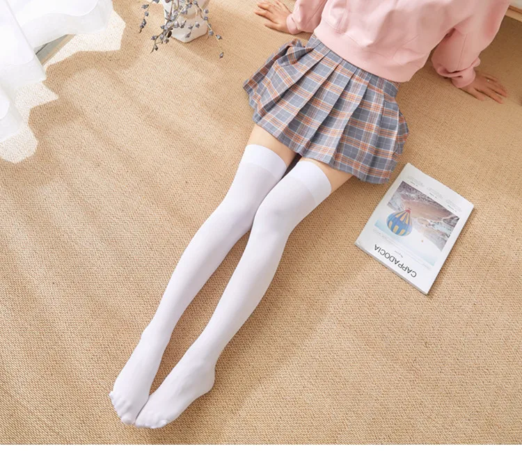Gestreifte Overknee-Strümpfe für Mädchen und Damen, warme, modische Kniestrümpfe im Studenten-Stil, schwarz/weiß, Kawaii, lange Socken – Detail 29