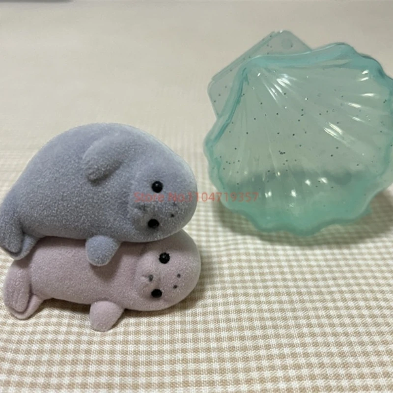 옐 캡슐 토이 귀여운 장난꾸러기 해마들 옷 입혀보자! 푹신한 바다표범 게으른 휴식 놀이 지느러미 발을 가진 해양 포유류 귀여운 피규어