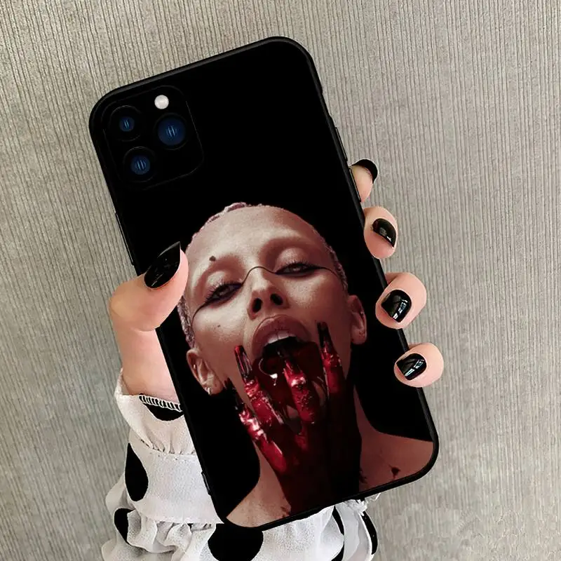 Singer Doja Cat Scarlet Phone Case For iPhone 8 11 12 13 14 15 Mini X XR XS PRO MAX Plus Shell