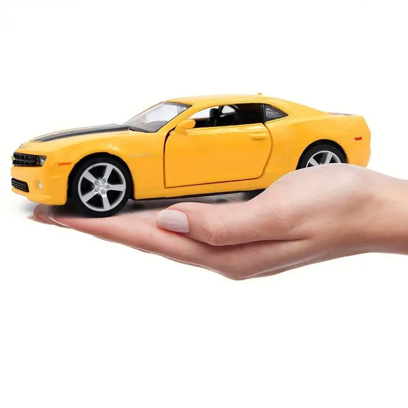 Chevrolet Camaro-modelo de coche de juguete deportivo para niños, vehículo en miniatura fundido a presión, Colección Pull Back, 5 \'\', 1:36, RMZ