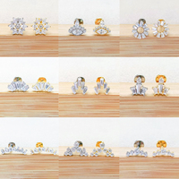 1Pc G23 Titanium EAR PIERC Crown Flower Zircon Paved Top Labret Studs 18G 16GCartilage Flower Pattern Earrings Lip Stud Piercing