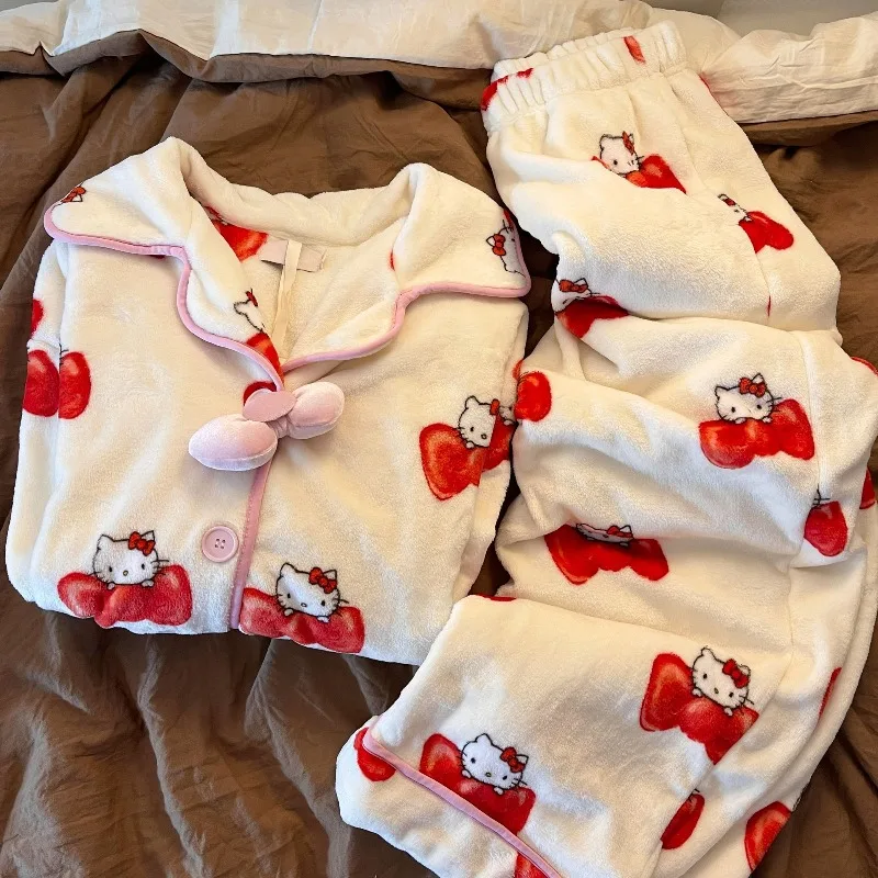 Moda Casual Able Semplice Dolce Carino Hello Kitty Pigiama di flanella Cartoon Girl Caldo e confortevole Set da indossare per la casa Autunno e inverno