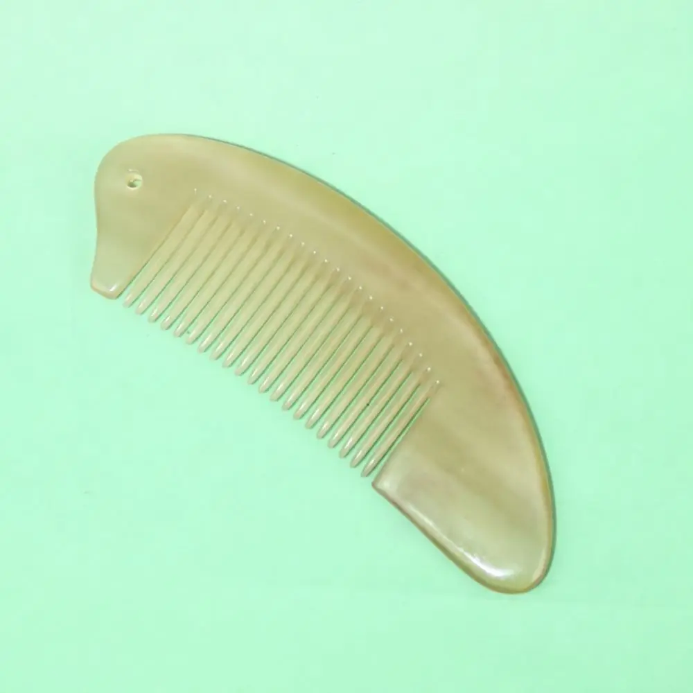 Hand Crafted Real Horn Comb Anti Static Scalp Massage Brush Fine Tooth Grooming Tool For Healthy Hair Care And Styling
