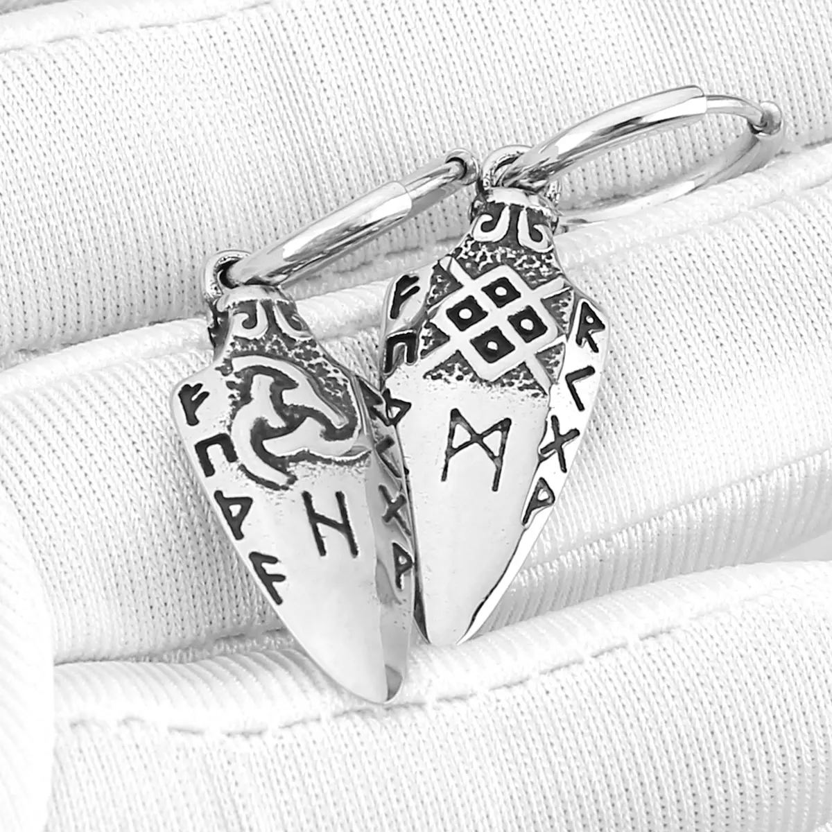 Original Design Viking Rune Arrow Drop Earrings Hip-hop Rock Men\'s and Women\'s Stainless Steel Earrings Gift Jewelry Wholesale