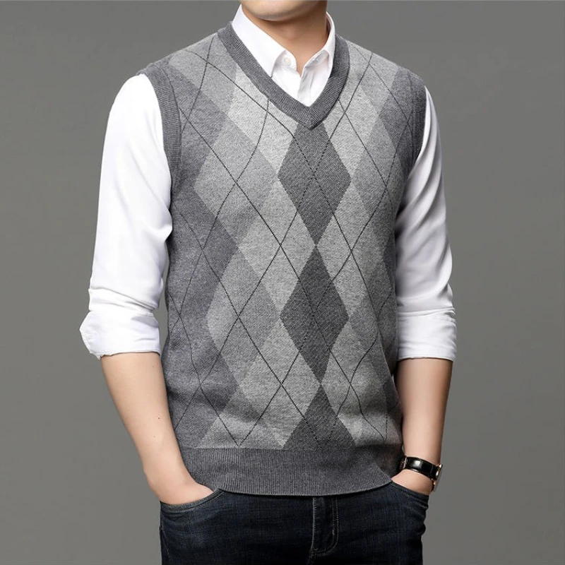 

Knitted Crew Neck Pullover Vest Diamond Pattern Slim Fit Thermal Insulated Fleece Lined Autumn Winter Men's Business Outerwear