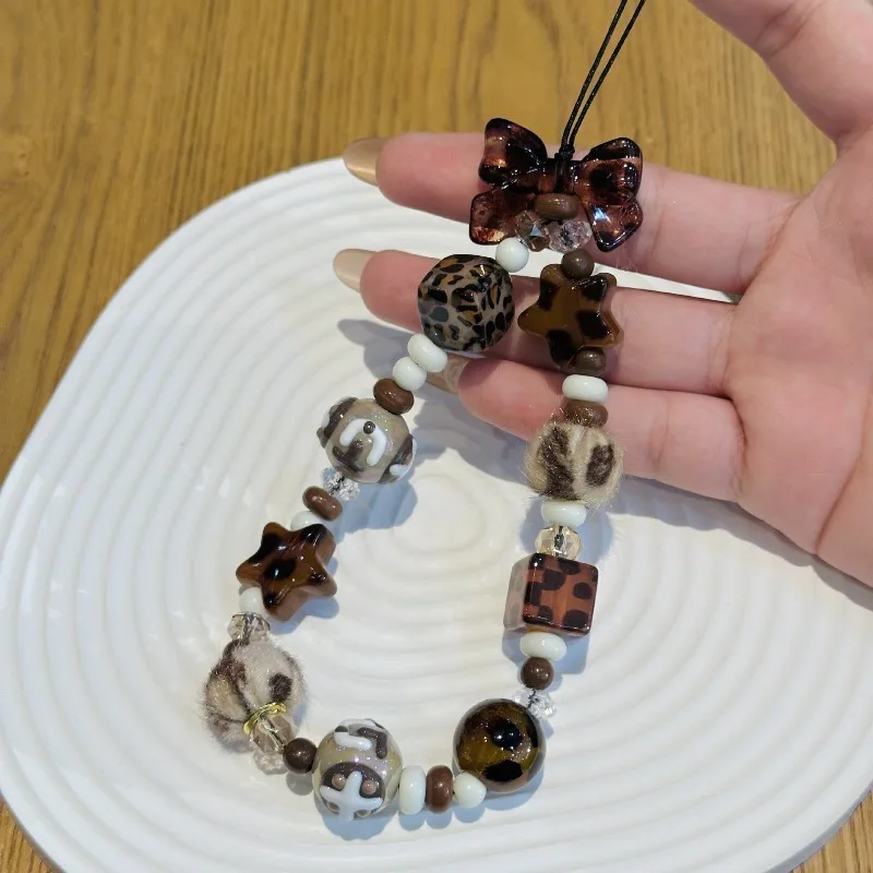 Leopard Print Star Beaded Phone Charm Handmade Retro Brown Bow Bracelet Strap Aesthetic Wild Style Phone Chain For Women