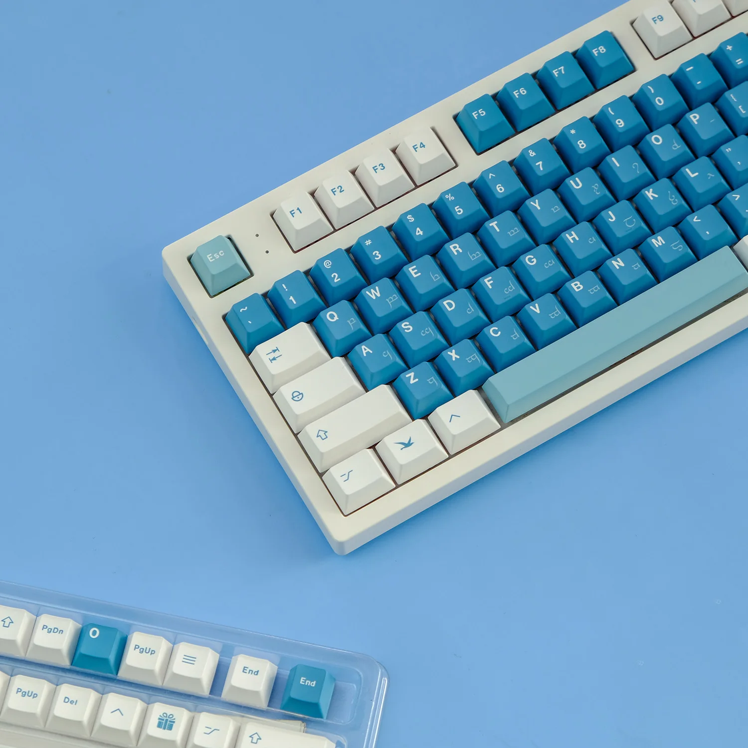 KYOMOT Foggy Sea Love Letter Keycaps 128 Key Cherry Profile PBT Dye Sub Blue White Keycaps For MX Switch DIY Mechanical Keyboard