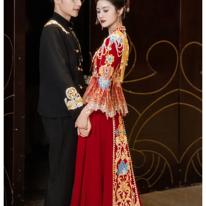 

Новый красный наряд для тостов в китайском стиле для выхода и сияния.