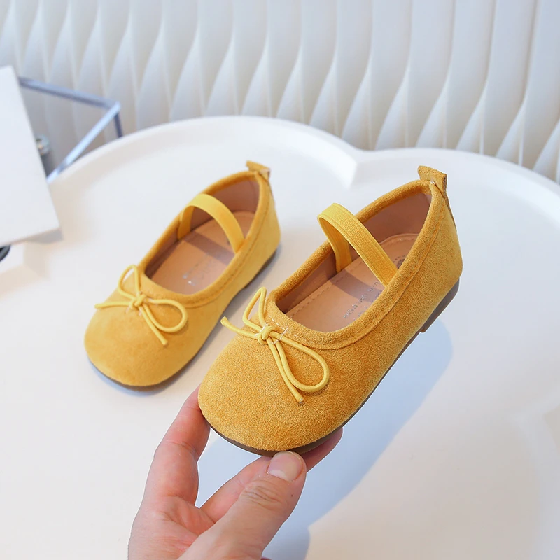 Prinzessinnenschuhe für kleine Mädchen, Bonbonfarben, Schleife, elastisches Band, flacher Kinderschuh aus Wildleder, süßer Slip-On, bequemer Herbst-Kinderschuh, Größe 21–30 – Detail 13