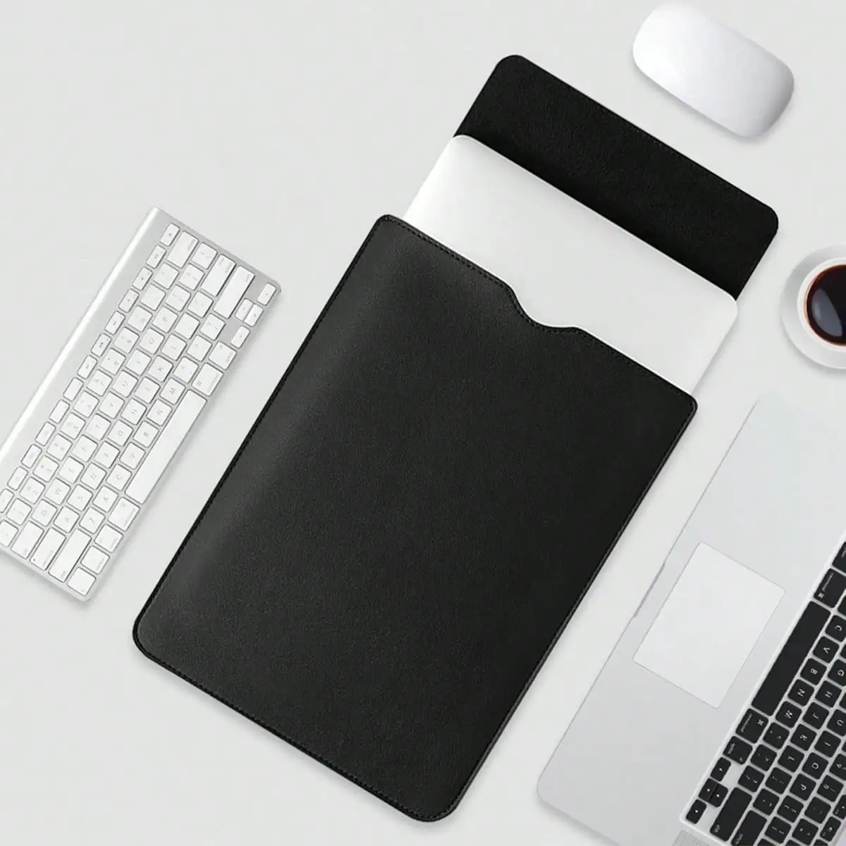 

Multifunctional Laptop Sleeve Bag Leather Portable Computer Bag Tablet iPad Protective Case