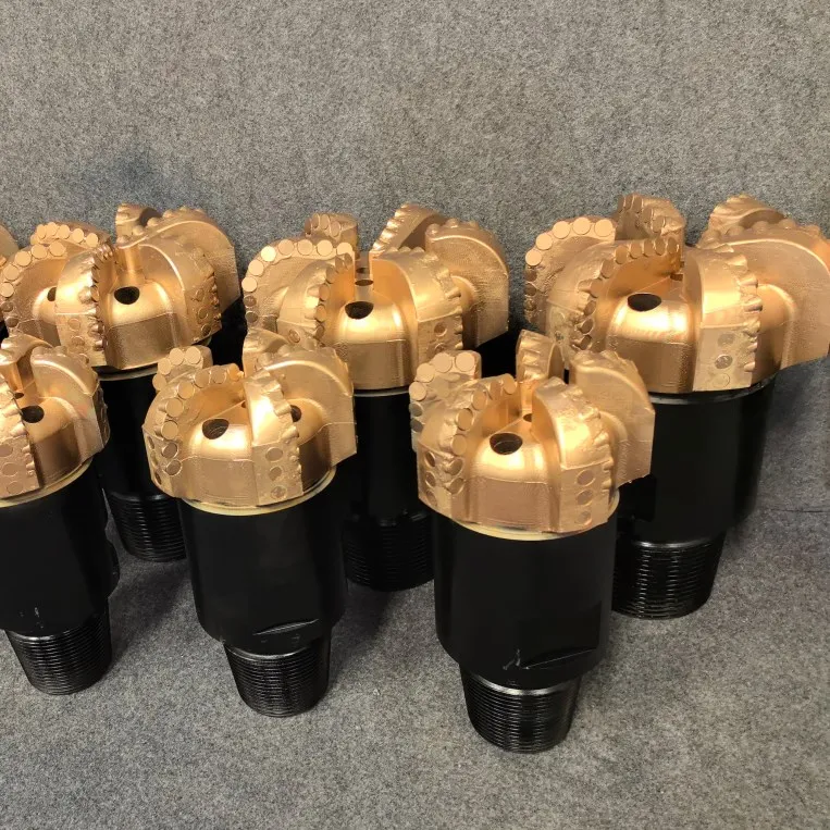 Foret PDC compact en diamant, outils de forage de puits d'eau, foret à roche