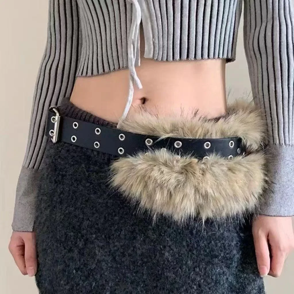 Punk PU Studded Fur Belt Y2k Vintage Faux Fur Rhinestone Patchwork Belt Metal Plush Waist Chain Furry Waistband Jeans Belts