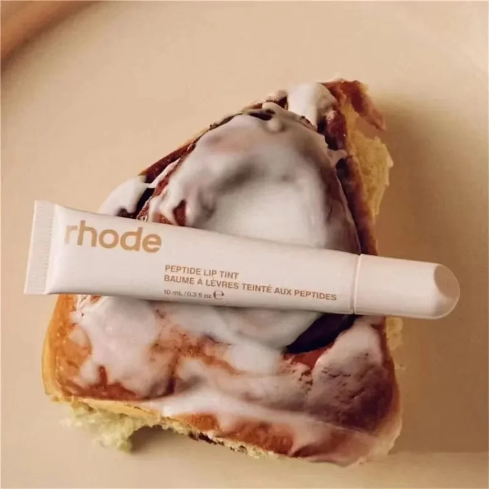 Rhodeskin Limited Edition Lipgloss Ribbon Espresso Toast Karamellisierte Banane Feuchtigkeitsspendender Lippenstift Pocket Blush Creme-Stick