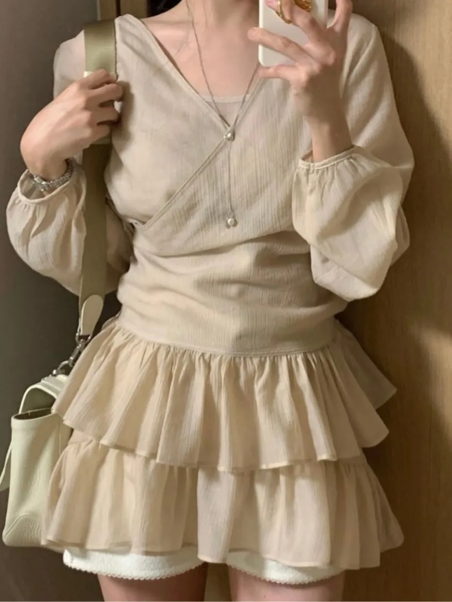 Conjunto de Vestido y Suéter de Manga Larga para Mujer, Estilo Dulce, Diseño Otoñal Chic, Escote en V con Tirantes, Estilo Pa...