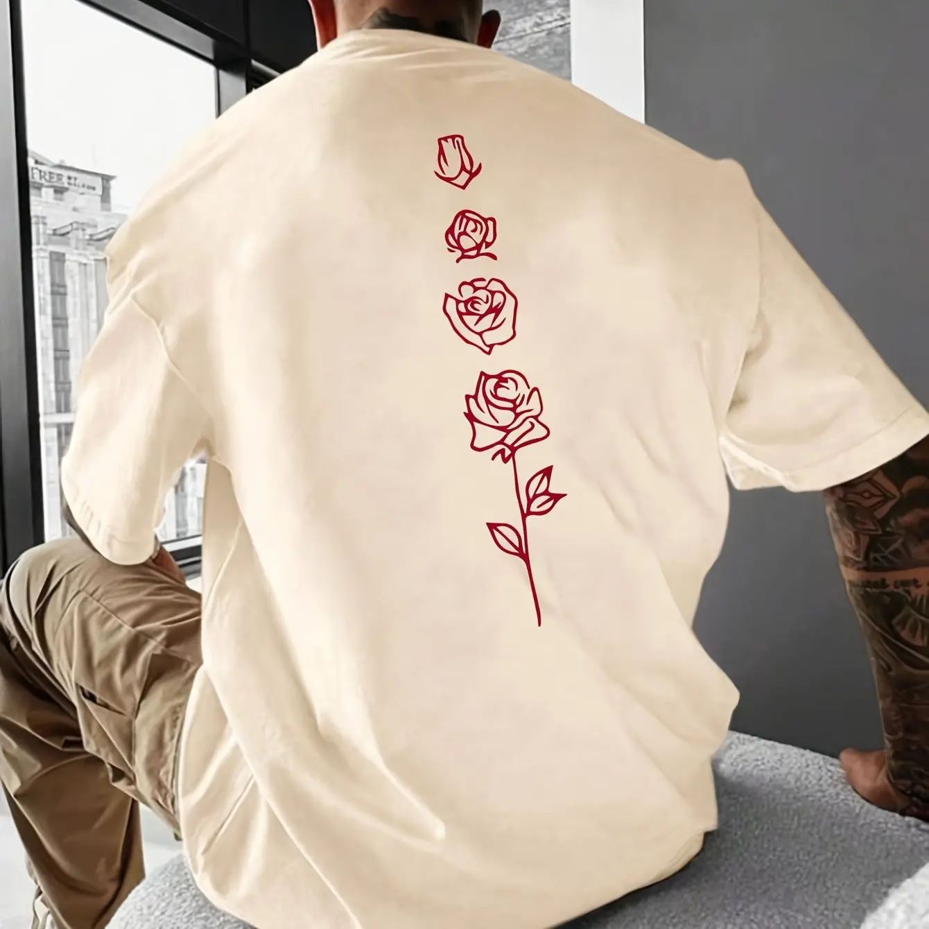 Men's Summer Fashion Casual Loose Large-sized Round-neck Short-sleeved T-shirt with Rose Flower Pattern Printed on It