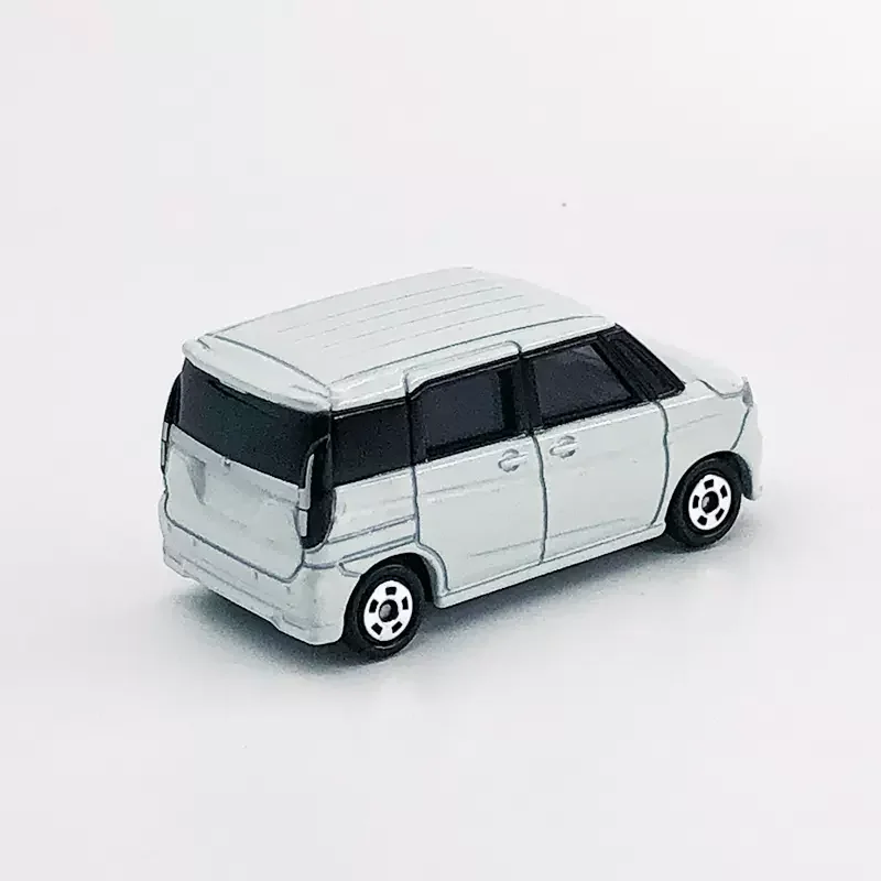 Genuine Takara Tomy Car 1/60 Scale Tomica SUZUKI SOLIO Metal Vehicle Toys for Boys Automobile White Van Simulation Model Present