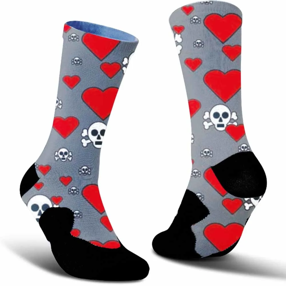 트렌디한 양말 마술 상자! 불꽃 하트와 해골의 귀여운 강아지 패턴, 각 쌍이 스트리트 패션의 힘을 불러일으킬 수 있습니다.