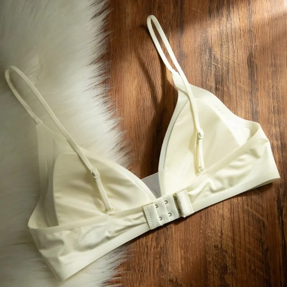 Dünner Satin-BH ohne Bügel mit tiefem V-Ausschnitt, stoßfest, eng anliegender BH für Frauen, formt die Brüste, nahtlos, spurlos, für Sport und Laufen geeignet. – Detail 3