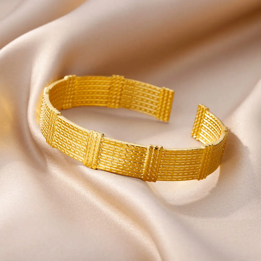 Retro Bangle Bracelet for Women Gold Color Stainless Steel Bracelet Bangles 2024 Luxury Couple Jewelry Freeshipping pulseras