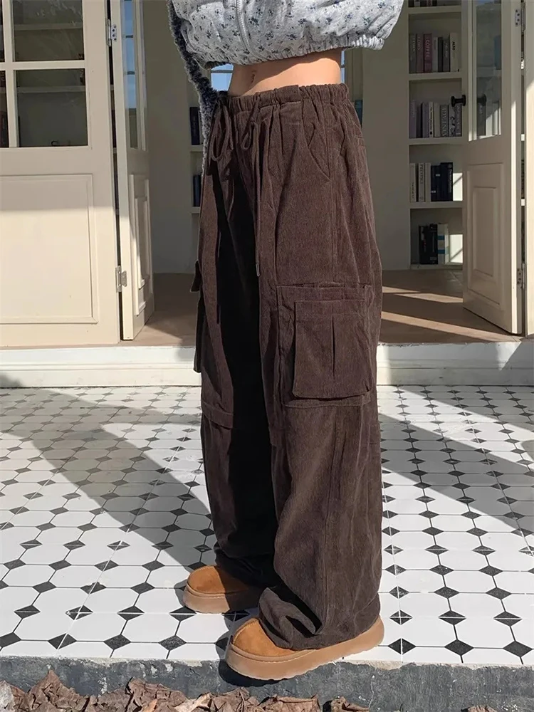 Damskie spodnie cargo vintage z sztruksu Y2K jesienne z wysokim stanem, kieszeniami, luźne spodnie Bf koreański streetwear uniwersalne spodnie z szerokimi nogawkami nowe