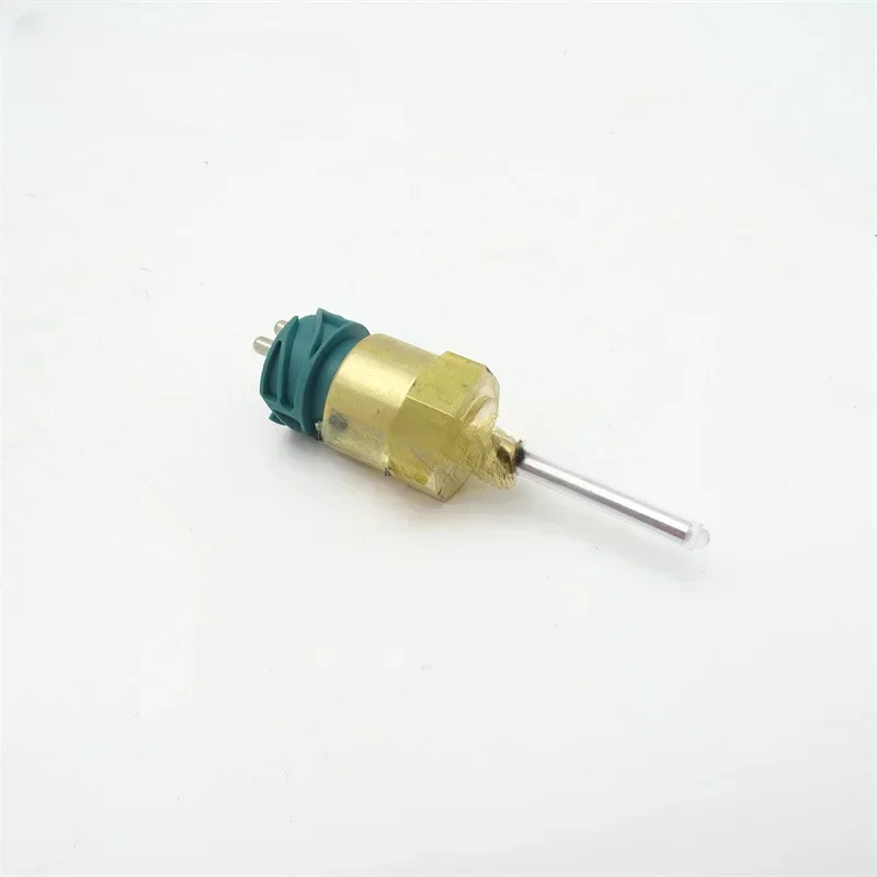 Water Level Sensor, Level Switch 01181474 for BF4M1013