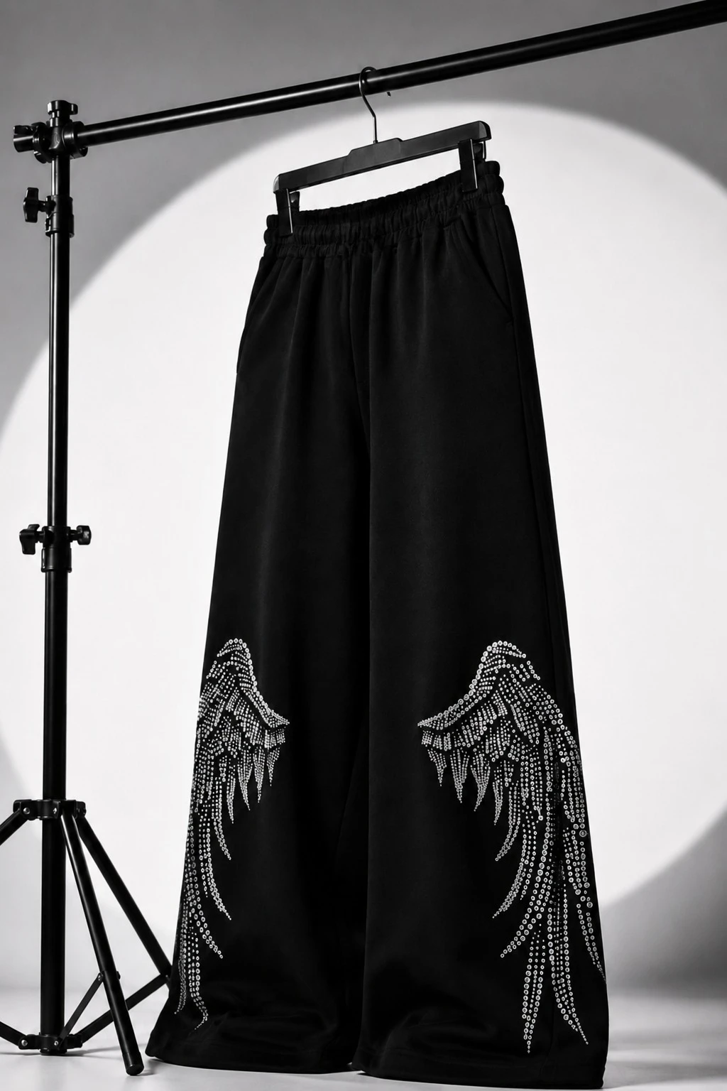 Classic Trendy Streetwear: Pants Featuring Angel Wing Prints—loose-fitting, Outdoor-casual Trousers with A Y2K Hip-hop Vibe.