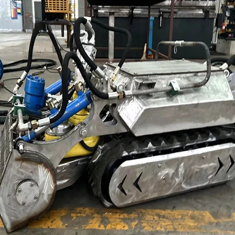 Factory Direct Dredging Robot Quality Tracked Waterproof Sludge Cleaning Robot Includes Core Components of Motor and Gearbox