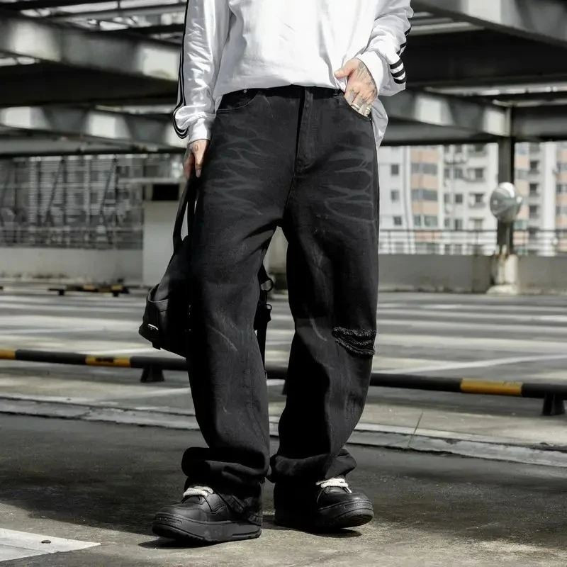 

Модные мужские джинсы прямого кроя в стиле европейского и американского стритвира, с эффектом потертости, градиентным переходом цвета и имитацией дыр, свободные, от ведущего бренда.