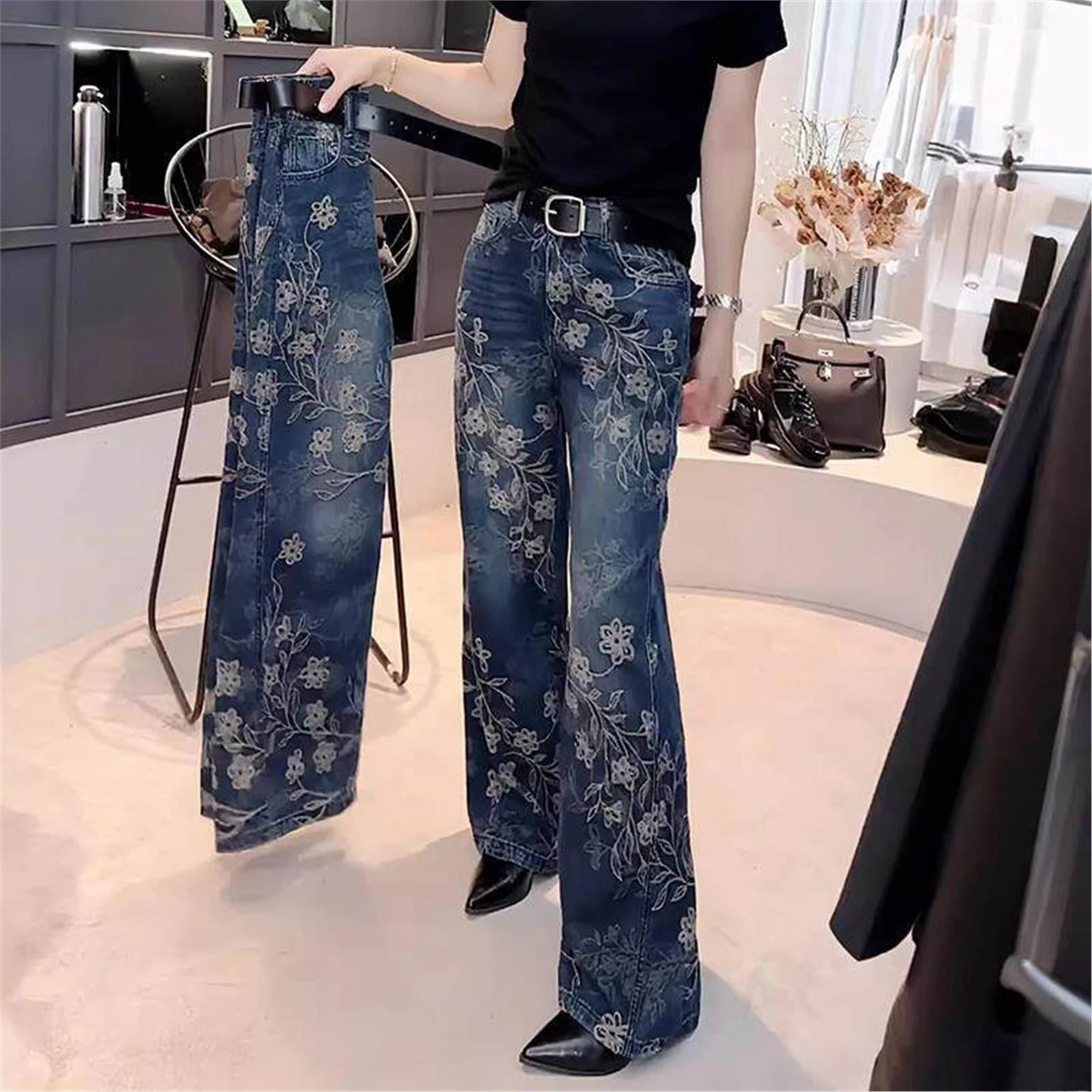 Retro Floral Embroidery Wide Leg Jeans Women's High Waist Slimming Fashion Pear Shaped Body Autumn New Style Casual Cotton Denim