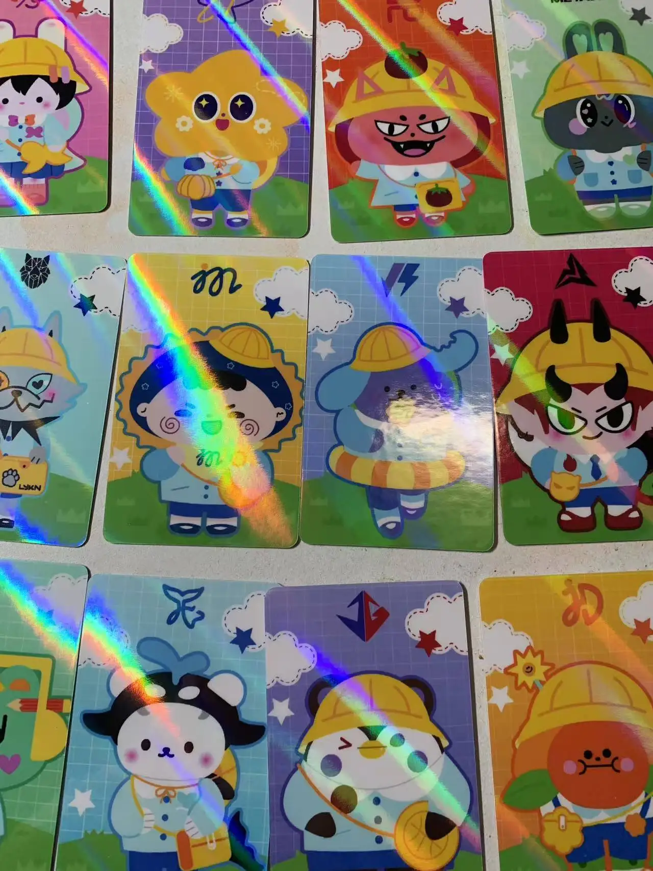 

Не официальная фаната GmmTV Thai Star Geminifourth Williamest Pondphuwin Joongdunk Juniormark Forcebook Aouboom Small Card