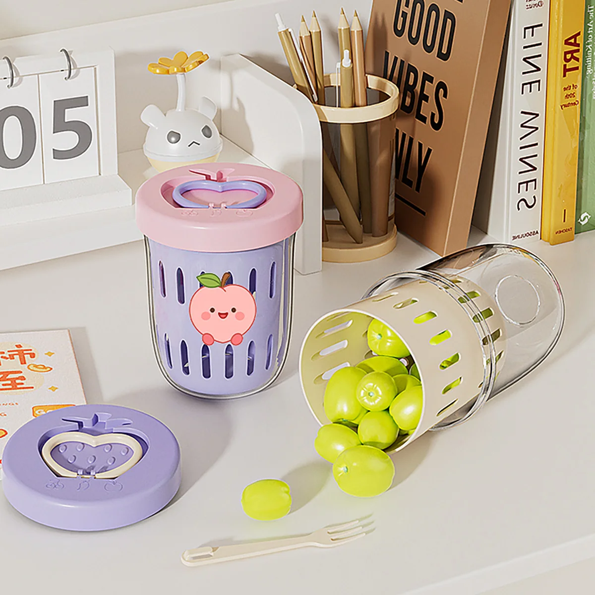 WORTHBUY Portable Oat Container Double-Layer Drain Fruit Cup Reusable Leak Proof Plastic Salad Cup Breakfast Cup With Fork&Handl