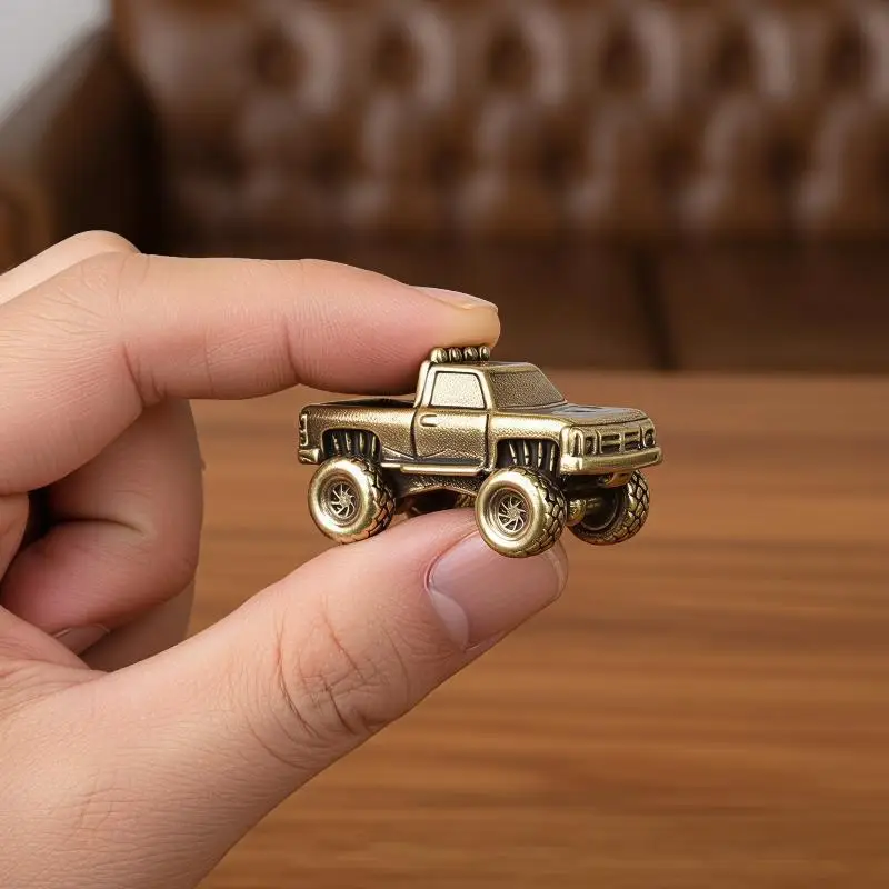 Solid Brass Mini Pickup Truck Ornament Stable Non‑toxic Retro Finish Hand Polished For Home Decor Collection Gifts