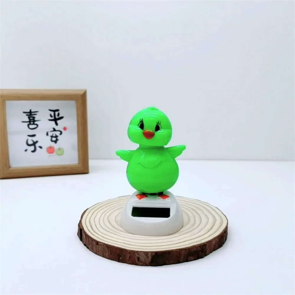 Adornos interiores de coche de energía Solar, estatuilla de muñeca Animal, modelo oscilante, tablero automotriz, decorar regalos para niños, juguete