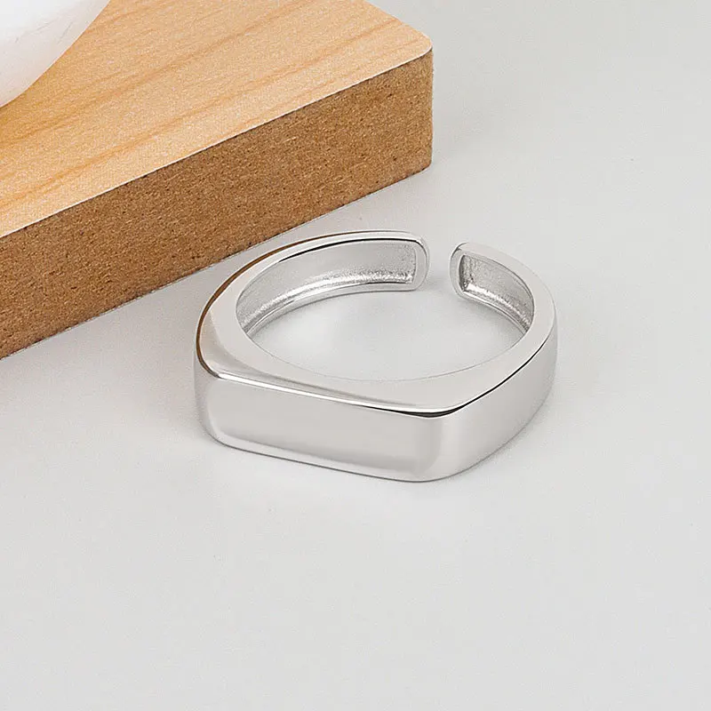 

925 Sterling Silver Simple Square Geometry Ring ersonality Surface Smooth Adjustment Ring Woman Party Trendy Gifts