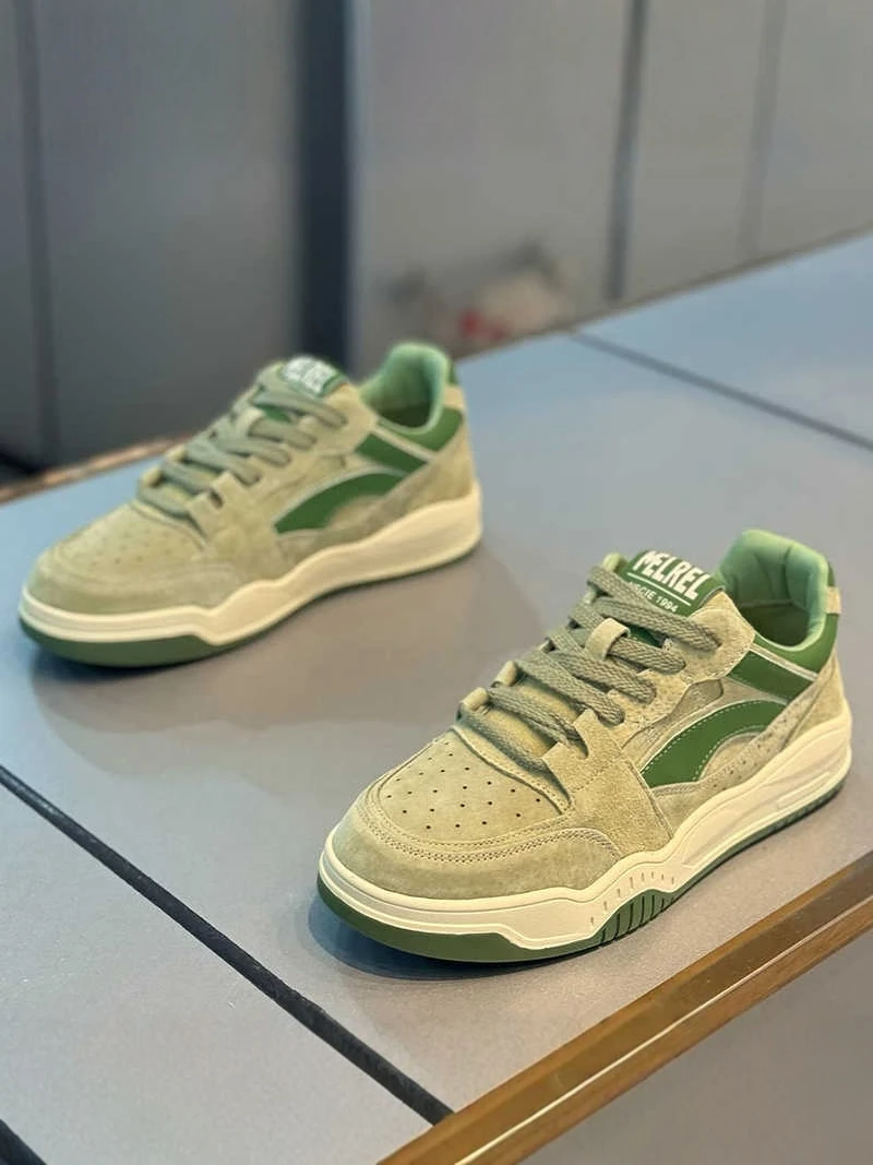 

Men's Casual Thick Bottom Sports Shoes 2026 New Summer Trend Youth Brand High-End Sensation Versatile Flat Board Shoes