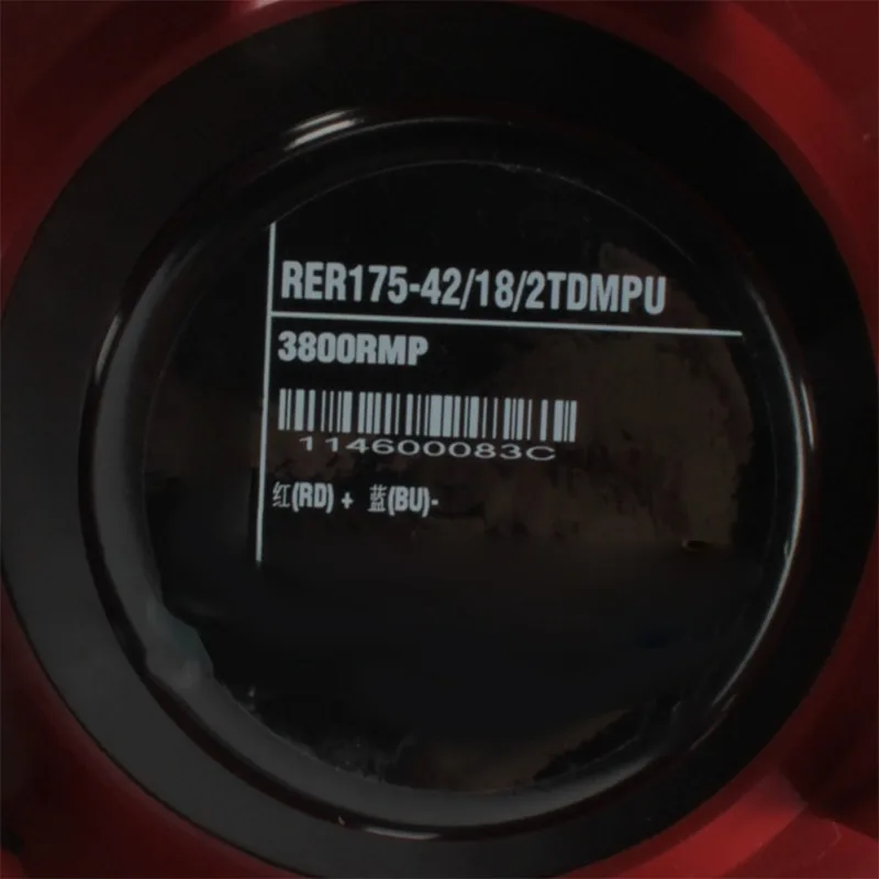 

RER175-42/18/2TDP RER175-42/18/2TDPU 48 В 3,45 А 166 Вт Оригинальный вентилятор