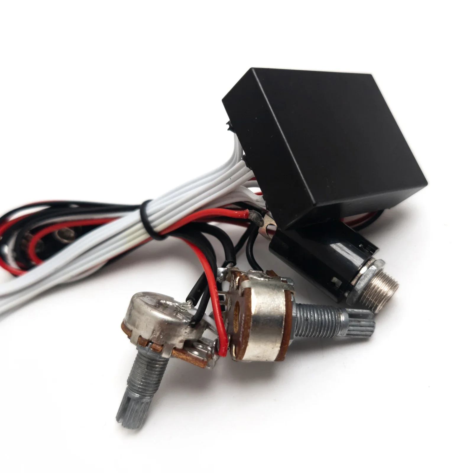 2-Band Active Bass Guitar EQ Preamp Circuit with Pickup - Bass Guitar Electronics Kit with Wiring Harness And Potentiometers