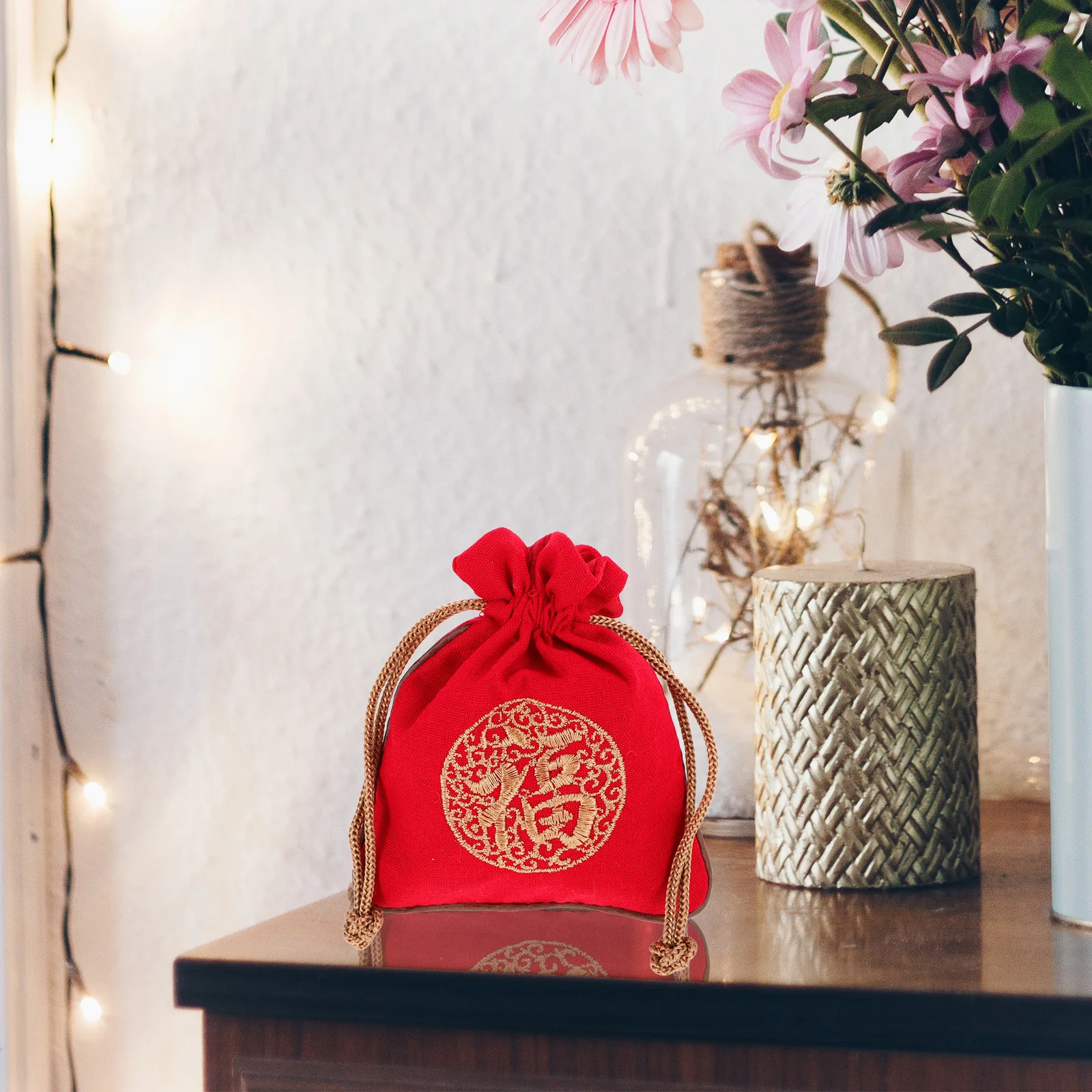 

4 шт. маленькие вышитые мешочки для ювелирных изделий, сумки из мешковины на шнурке для путешествий, китайский Новый год, благословение, органайзер для удачи