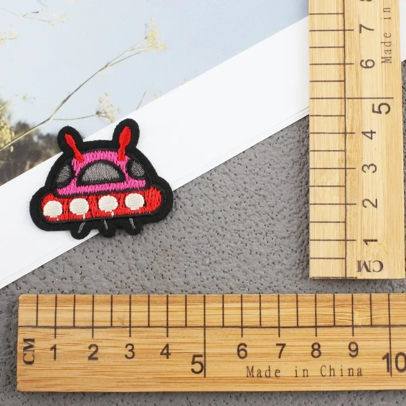 Rocket Chapter Label Ironing DecorationCartoon Astronaut Embroidery Cloth Sticker Alien Computer Embroidery Label Small