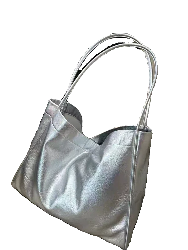 Borsa tote estiva nuova in morbida pelle di grande capacità Faionable Borsa da pendolare singola in argento coreano per donna