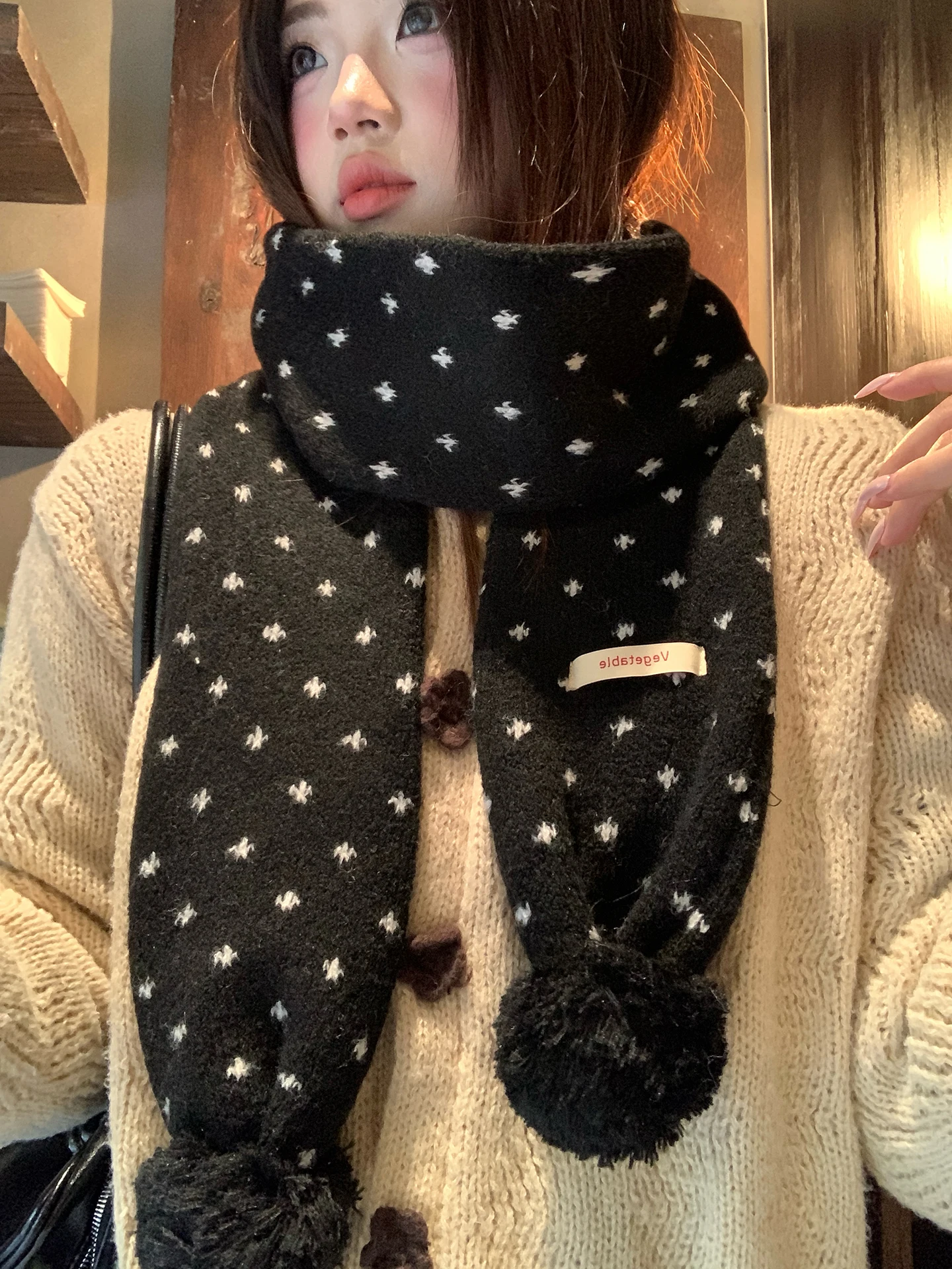 cachecol-de-malha-com-poas-pretos-para-mulheres-estilo-coreano-novo-de-outono-inverno-acorio-de-moda-para-protecao-do-pe