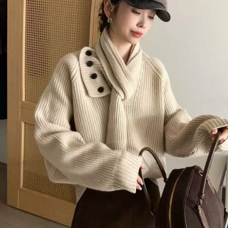 

Scarf Sweater Set Two-piece Set Oblique Button New High-end Knitted Lazy Top