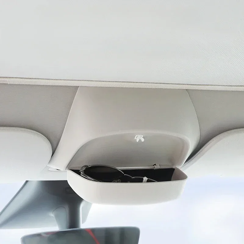Caja de almacenamiento de gafas de sol para Tesla, nuevo Modelo 3/Y/3 + Highland 2024, diseño Original, visera, Clip, accesorios para coche