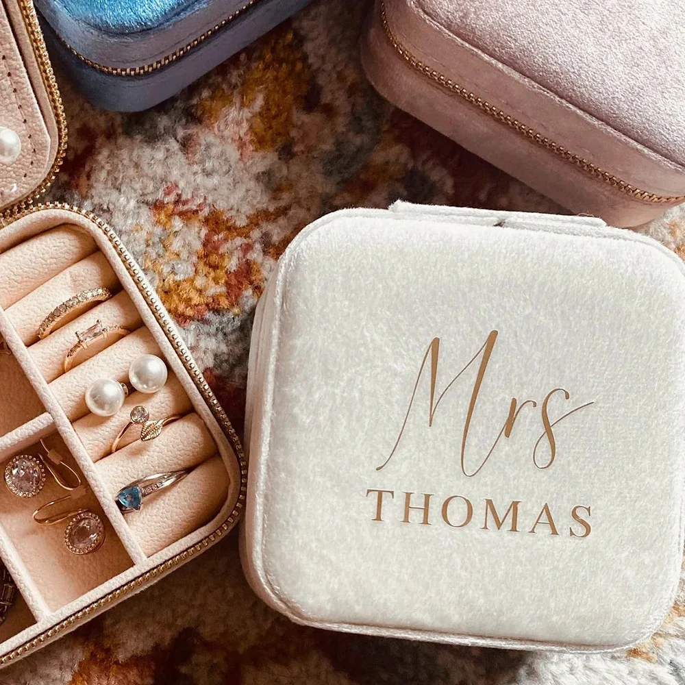 

Personalized Custom Name Velvet Jewelry Box Mini Engraved Monogram Travel Jewelry Box for Wedding Gifts Anniversary Gifts