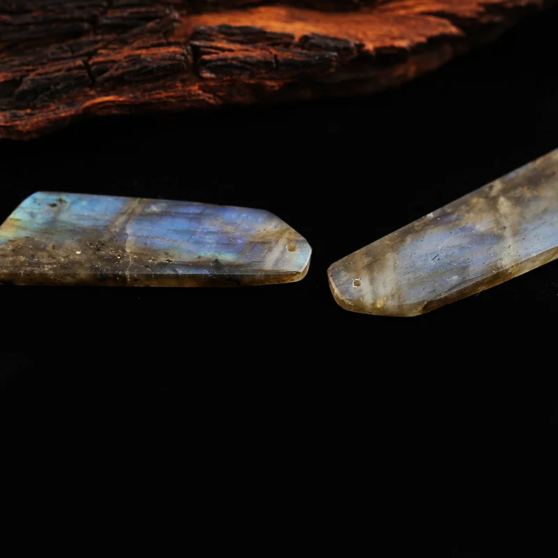 .B&F AAA+ Rated Artisan-Crafted Labradorite Pendants Beads, Genuine Natural stones beads, DIY Earring Beads