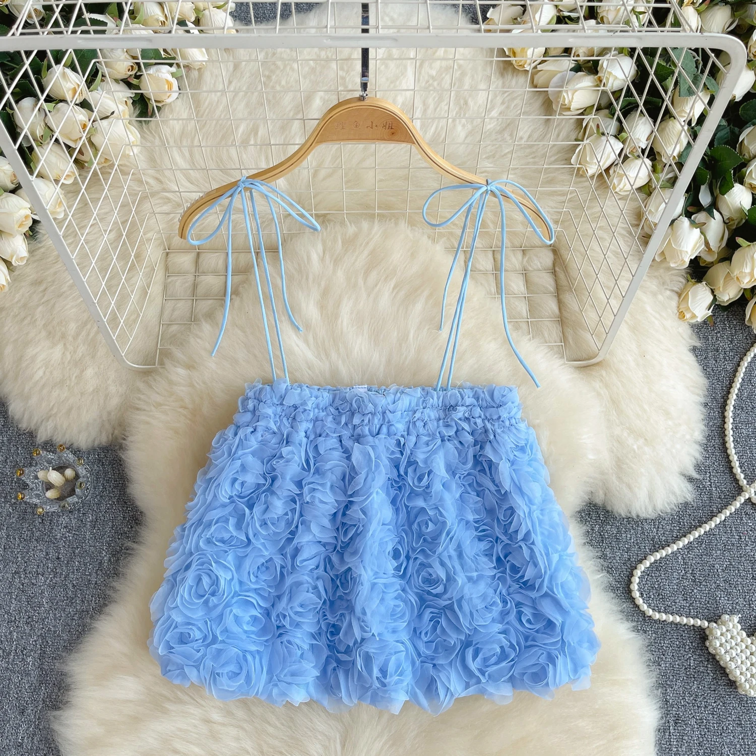 Women Chic sweet Gauze Three-dimensional Flower straps Slim Basic Sexy Fashion Sleeveless Tops Women summer Crop Top