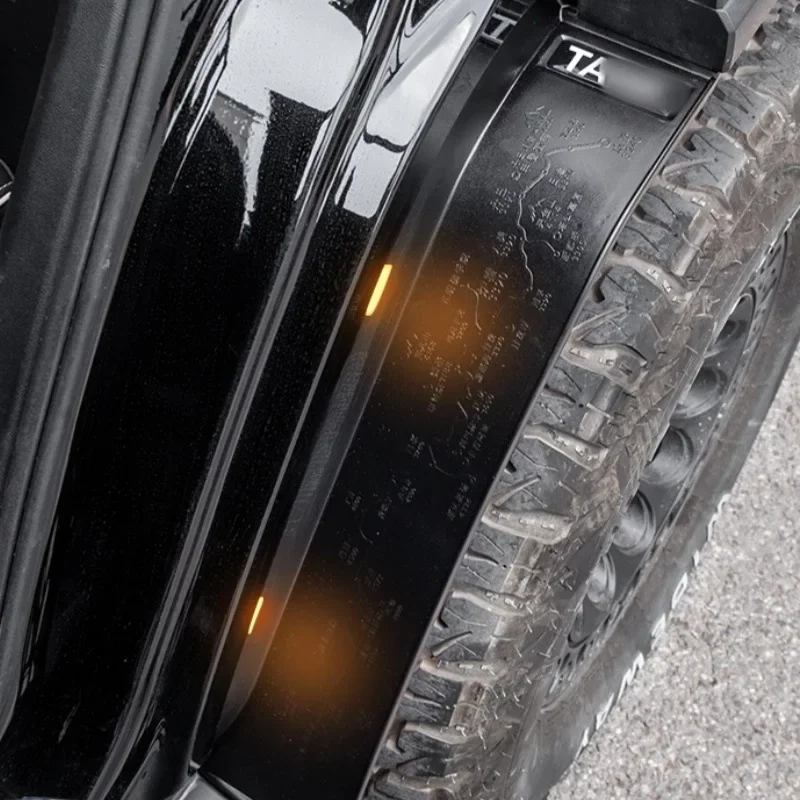 Suitable for Tank 300 Modified Off-Road Luminous Lined Fenders